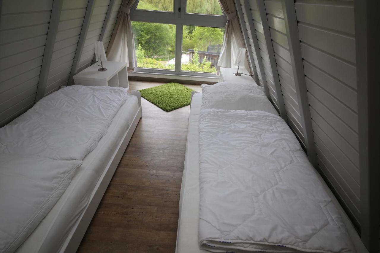 Ferienhaeuser Campingplatz Киндинг Екстериор снимка