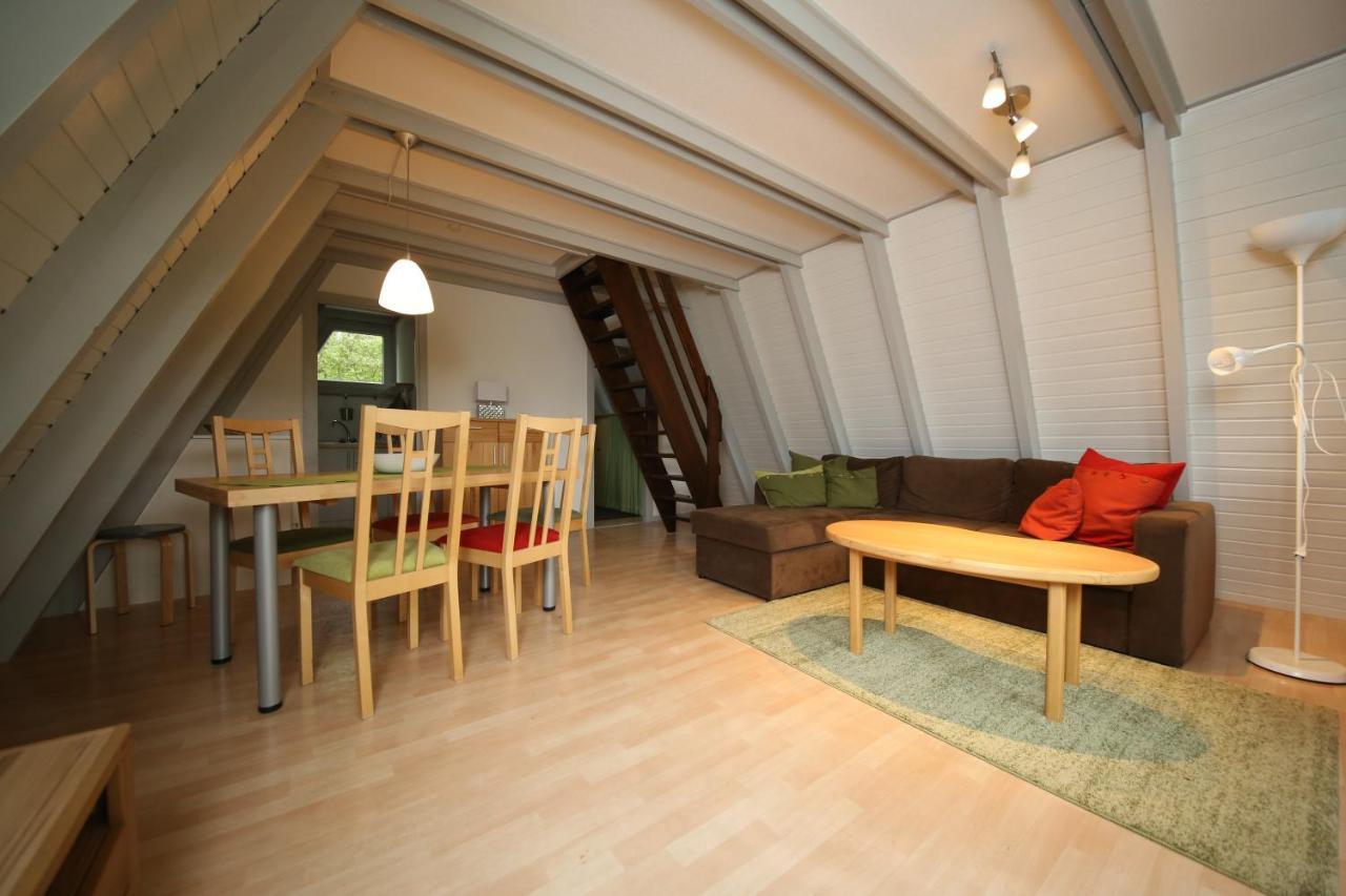 Ferienhaeuser Campingplatz Киндинг Екстериор снимка